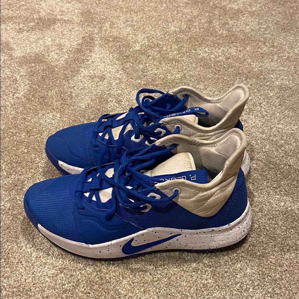Blue and White Paul George basketball shoes